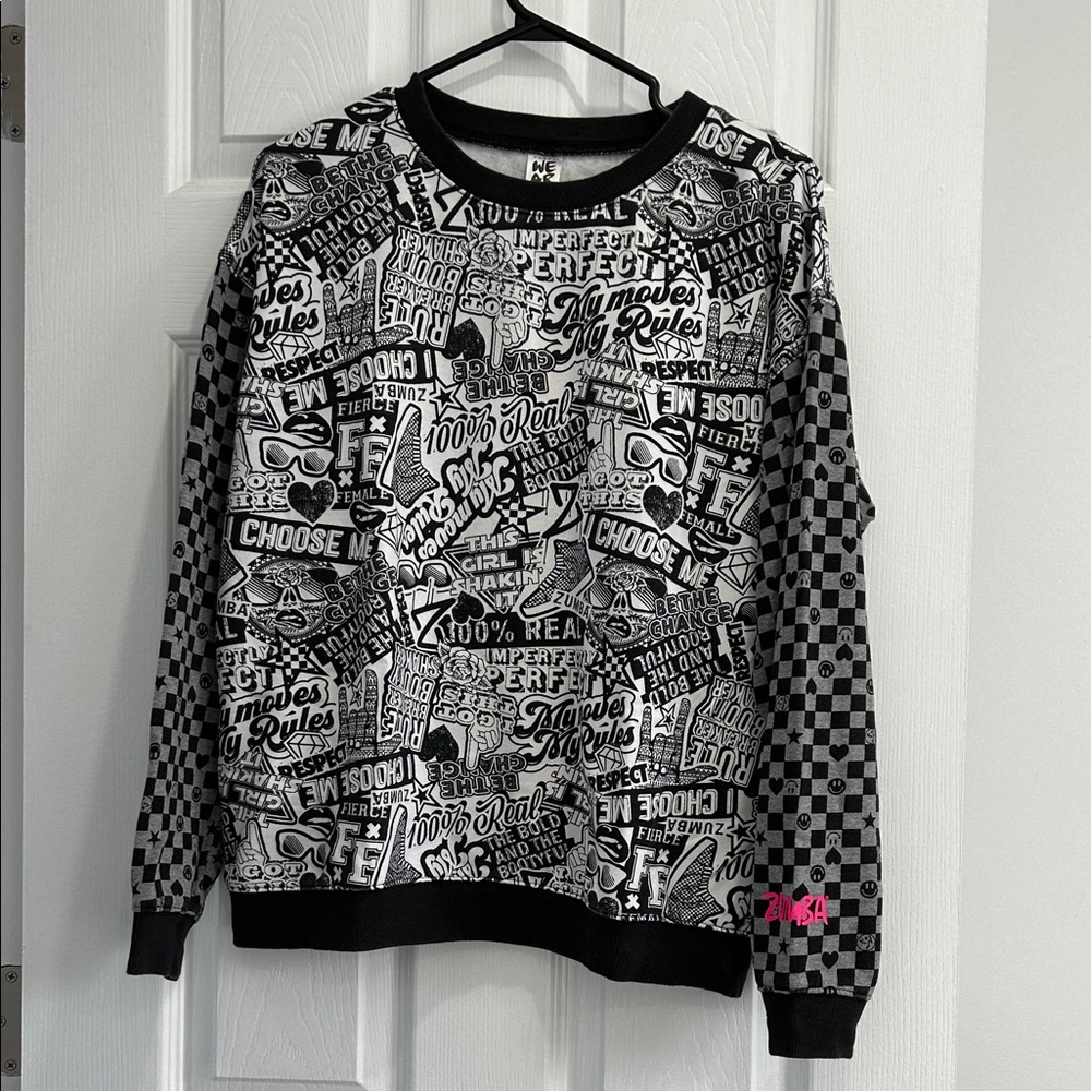 ZUMBA SALE! Vintage Monochrome Graphic Crew Neck Sweater